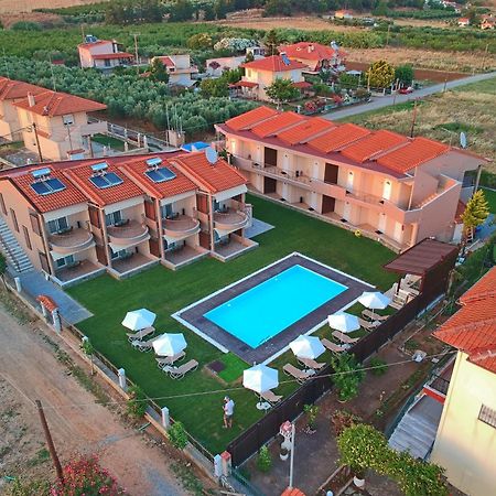 Mente Libre Villas Неа Плагия Екстериор снимка