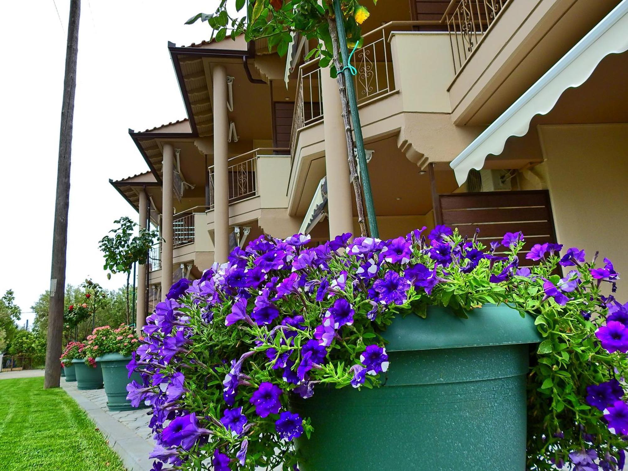 Mente Libre Villas Неа Плагия Екстериор снимка